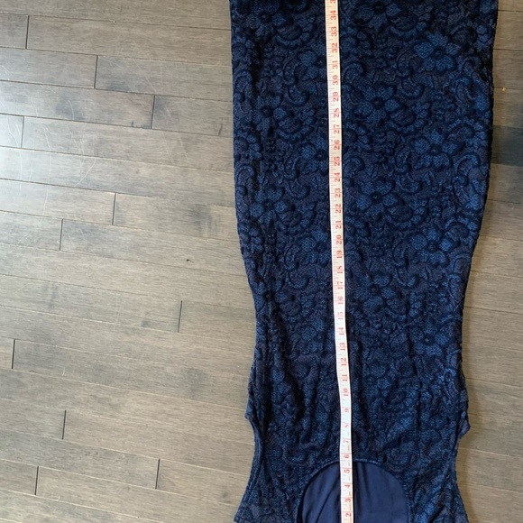 Blue Jolie Lace Dress Size S - Picture 6 of 6